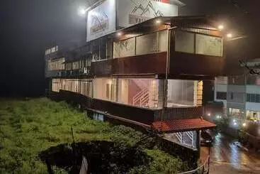 モーテル Valleywood