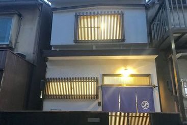 ツーリストアパートメント Hanare Kyoto River Side Tofukuji West