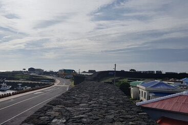 Apartament Yolo Pension