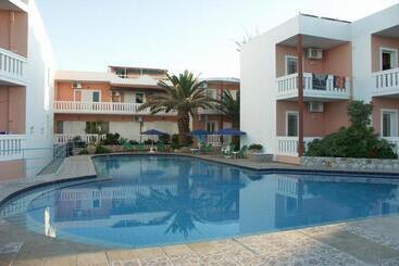 Aparthotel Eden Beach