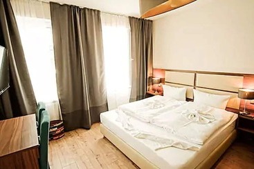 هتل Bett Und Buch