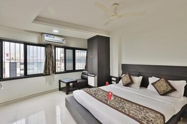 Отель Nova Cross Road