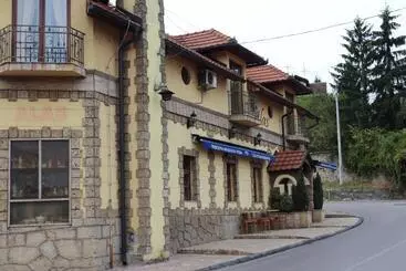 تختخواب و صبحانه Motel Alas