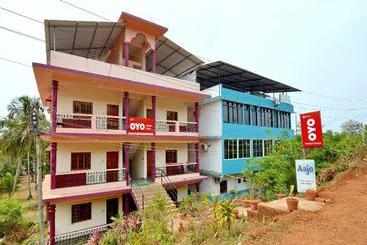 فندق Oyo 1964 Apartment Aajo