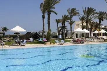 ホテル Al Jazira Beach