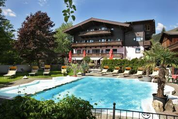 Altachhof Hotel Und Ferienanlage