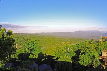 Отель Guru Ratna