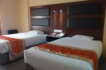 هتل Oxin