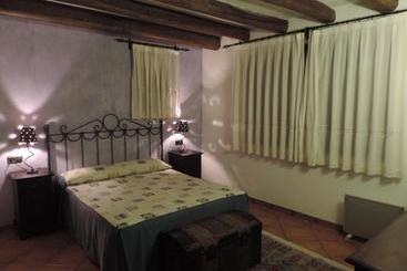 Turistlejligheder El Prau De Vidal