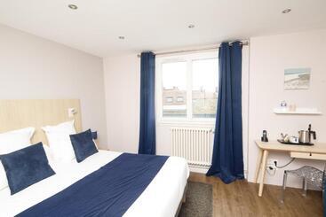 ホテル Saint Aubin Logis Hôtel & Restaurant