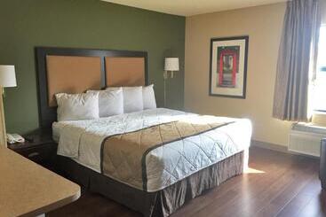 בית מלון כפרי Extended Stay America Select Suites   Detroit   Novi   Haggerty Road