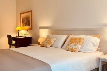 مبيت وإفطار Soloqui