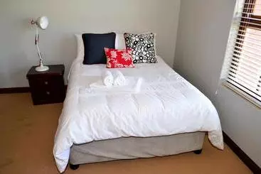 Bed & Breakfast Village Lodge Vaal De Grace