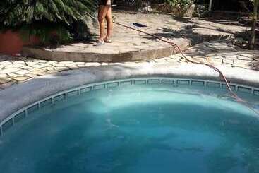 هتل Jardines Del Paraiso