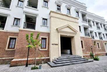 アパートホテル Omatha Village