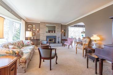 مبيت وإفطار Chez Nous