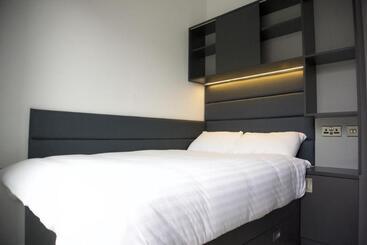 旅馆 Destiny Student  New Mill