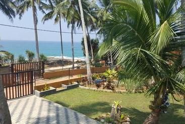 مبيت وإفطار Ocean Caves, Balapitiya