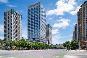 Vienna International Hotel Hunan Chenzhou Qingnian Avenue