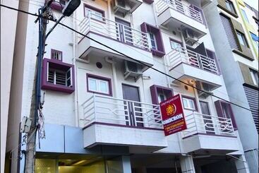 Отель Omicron 1 Bhk Studio Room