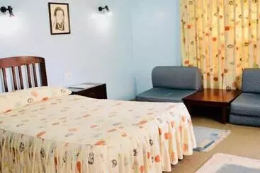 هتل Megha Traveller S Village