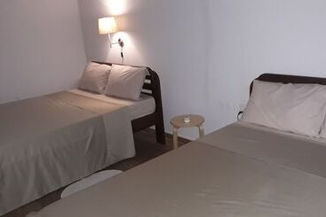 هتل Waterland Suites