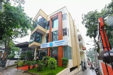 Otel Golden Residency Mysore