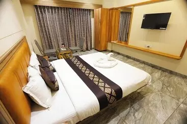The Horizon Hotel Surat