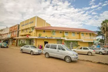 هتل Vienna Guesthouse