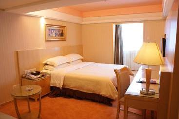 Vienna Hotel  Da Ju Yuan Branch