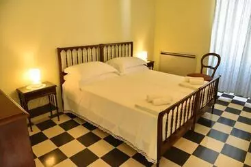 هتل B&b Antica Corte