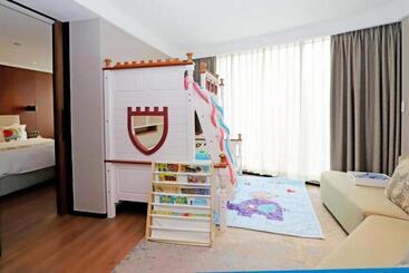 Отель Jolie Vue Boutique Guilin