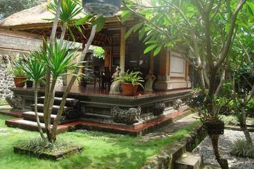 فندق Melati House