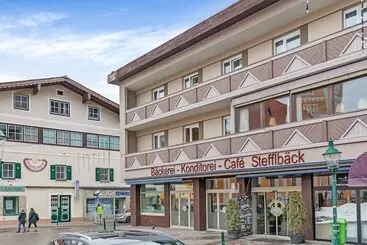 Hotel Rössl By Skinetworks