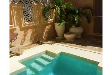 酒店 Amber Villas Diani