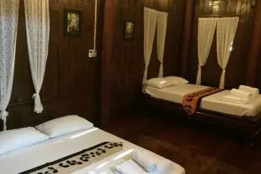 هتل Baan Kornnara