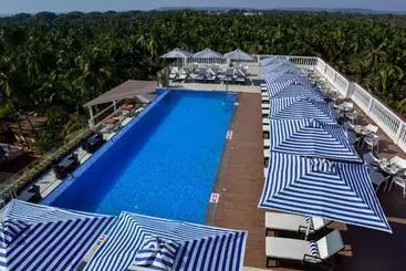 هتل Silver Sands Serenity