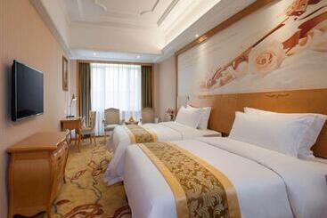 Vienna International Hotel Guangzhou Airport Xinshi