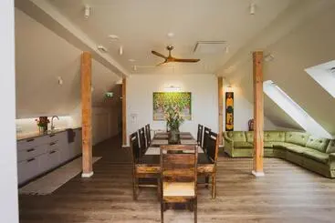 Mia Glamping