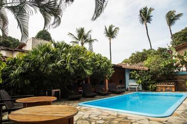 ホテル Pousada Bemvira