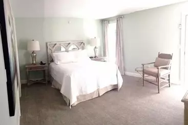 ホテル Carriage House Inn