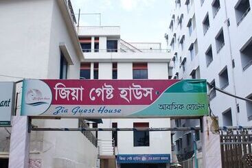 هتل Zia Guest House