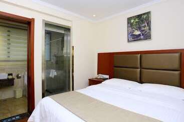 Hotel Greentree Inn Hefei Heyu Road Dayun City Express