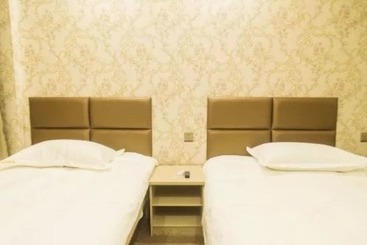 Отель Harbin Shangyi Express