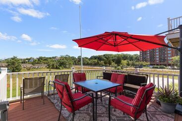 호텔 The Beacon Waterfront Inn