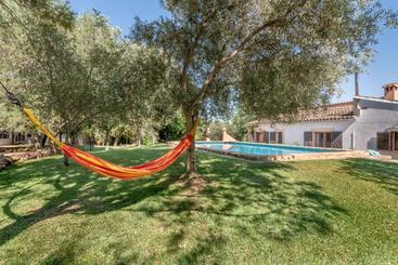 ویلا Finca Can Lluc