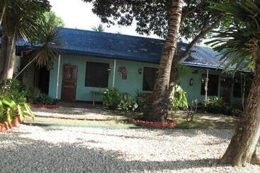 Hotel Bamboo Paradise Beach Resort