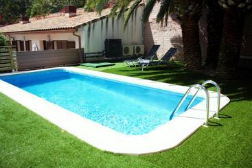 فندق Villa Tassis