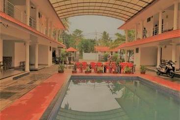 Hotell Lake Gardens Resorts