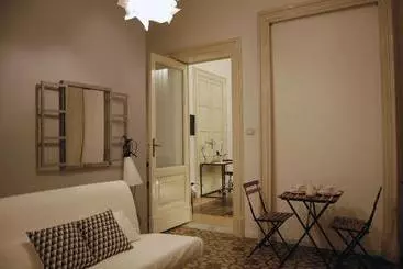 هتل B&b 4 Elementi Catania